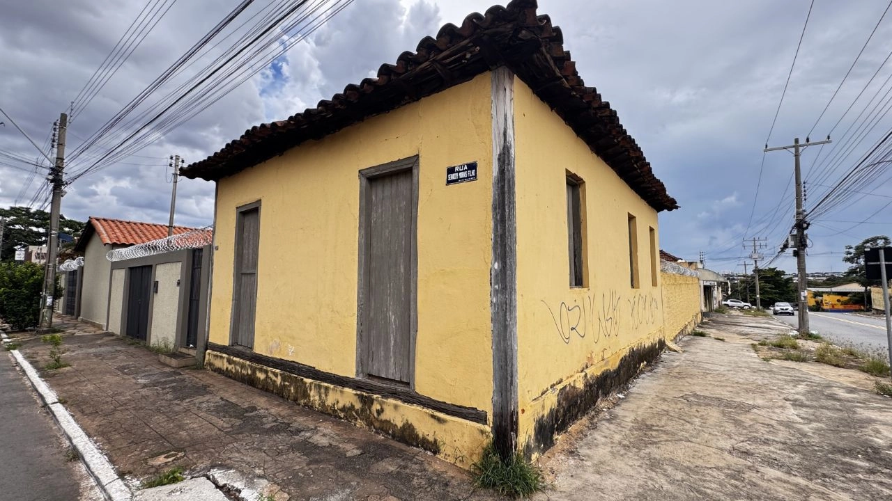Casa Amarela: o marco centenário que testemunha a explosão imobiliária de Goiânia
